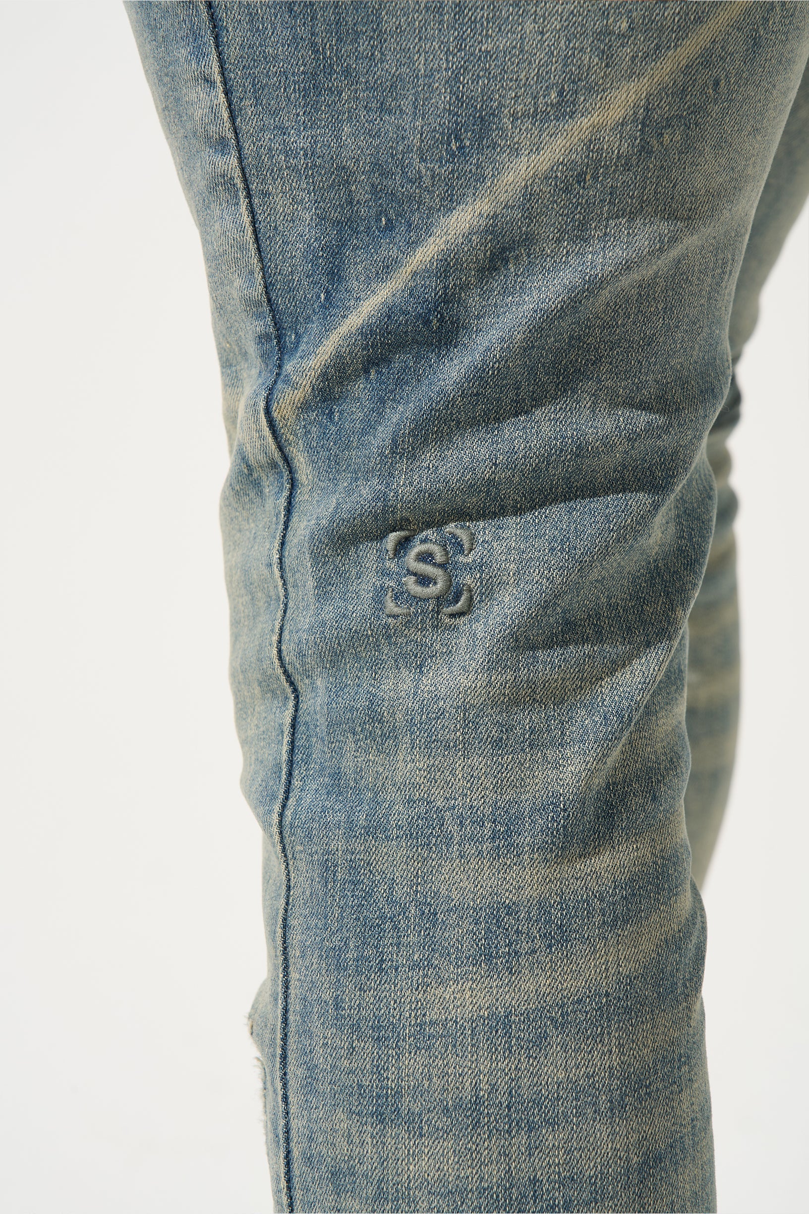 ATLAS Jeans - Image 8