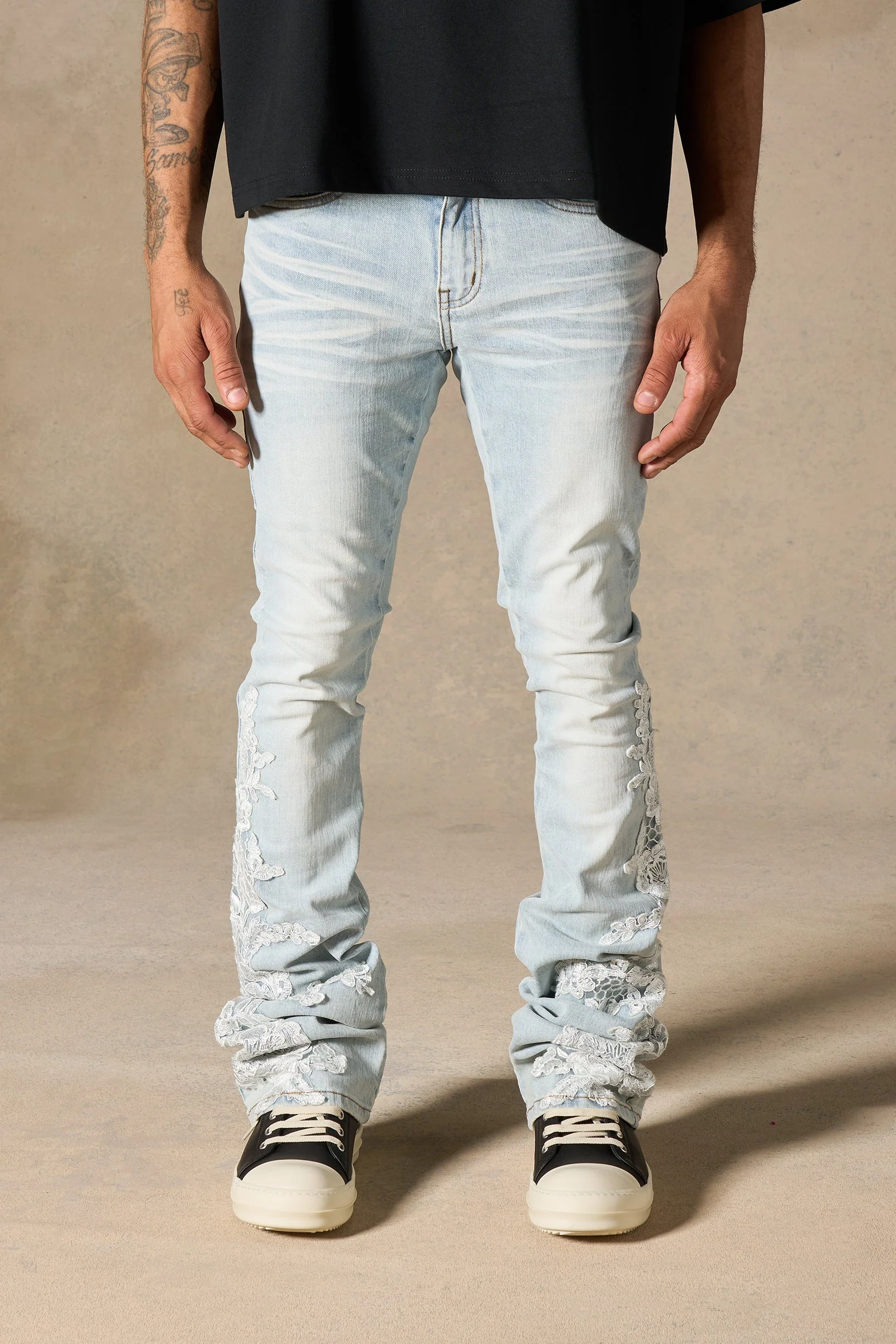 "GARDEN" Stacked Jeans - Image 4