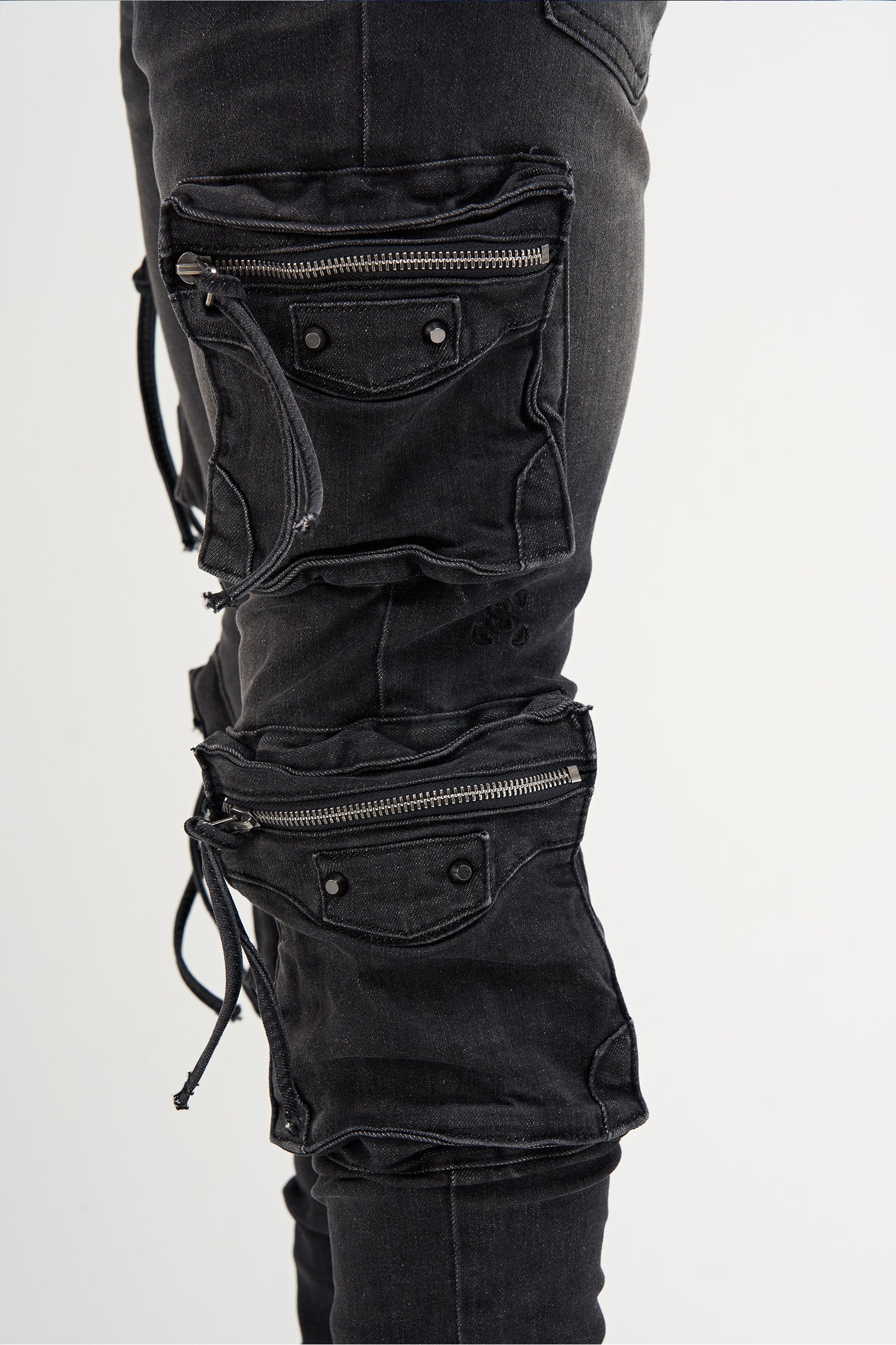 "POPPY" Cargo Jeans - Image 6
