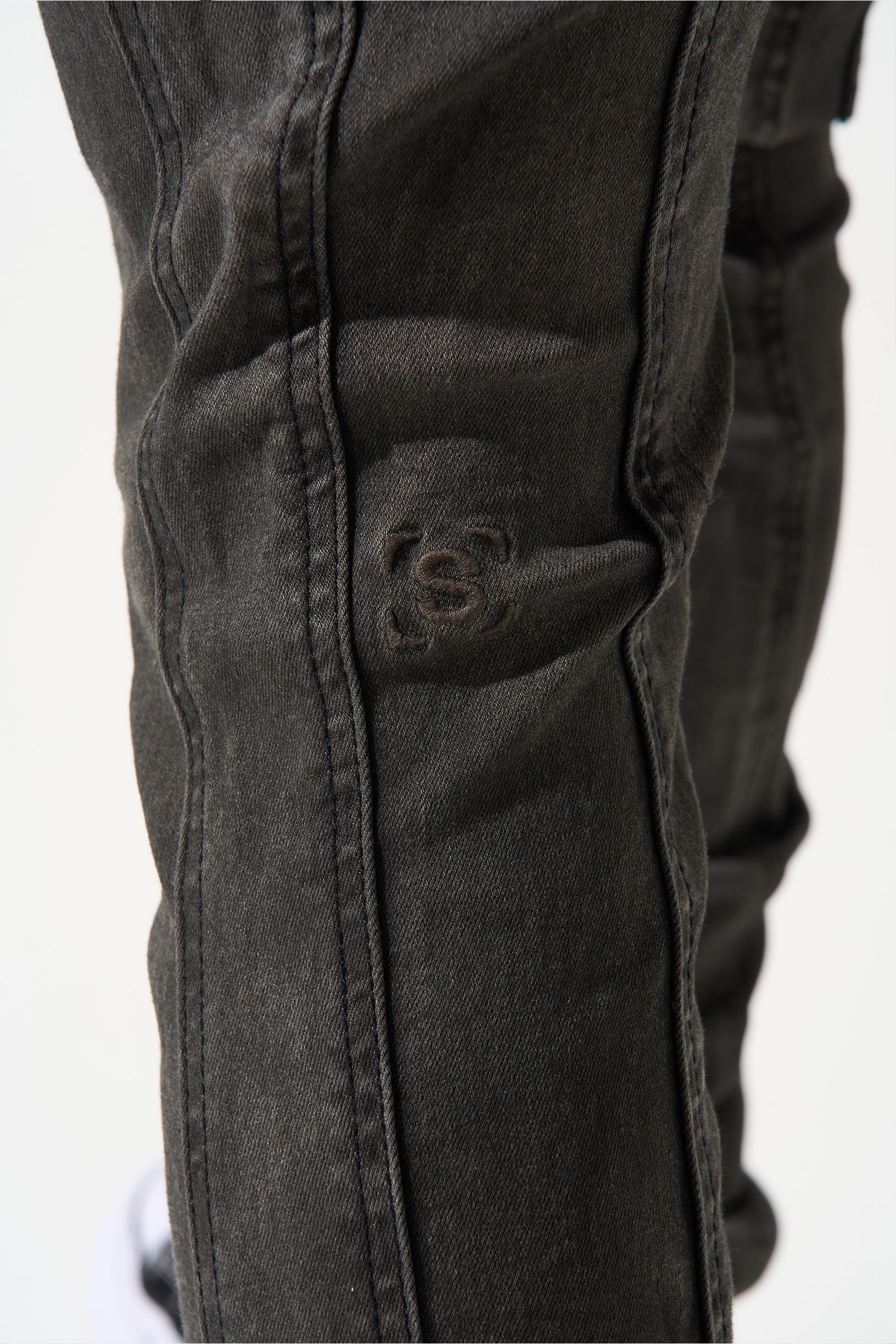 RAIN Stacked Jeans - Image 9