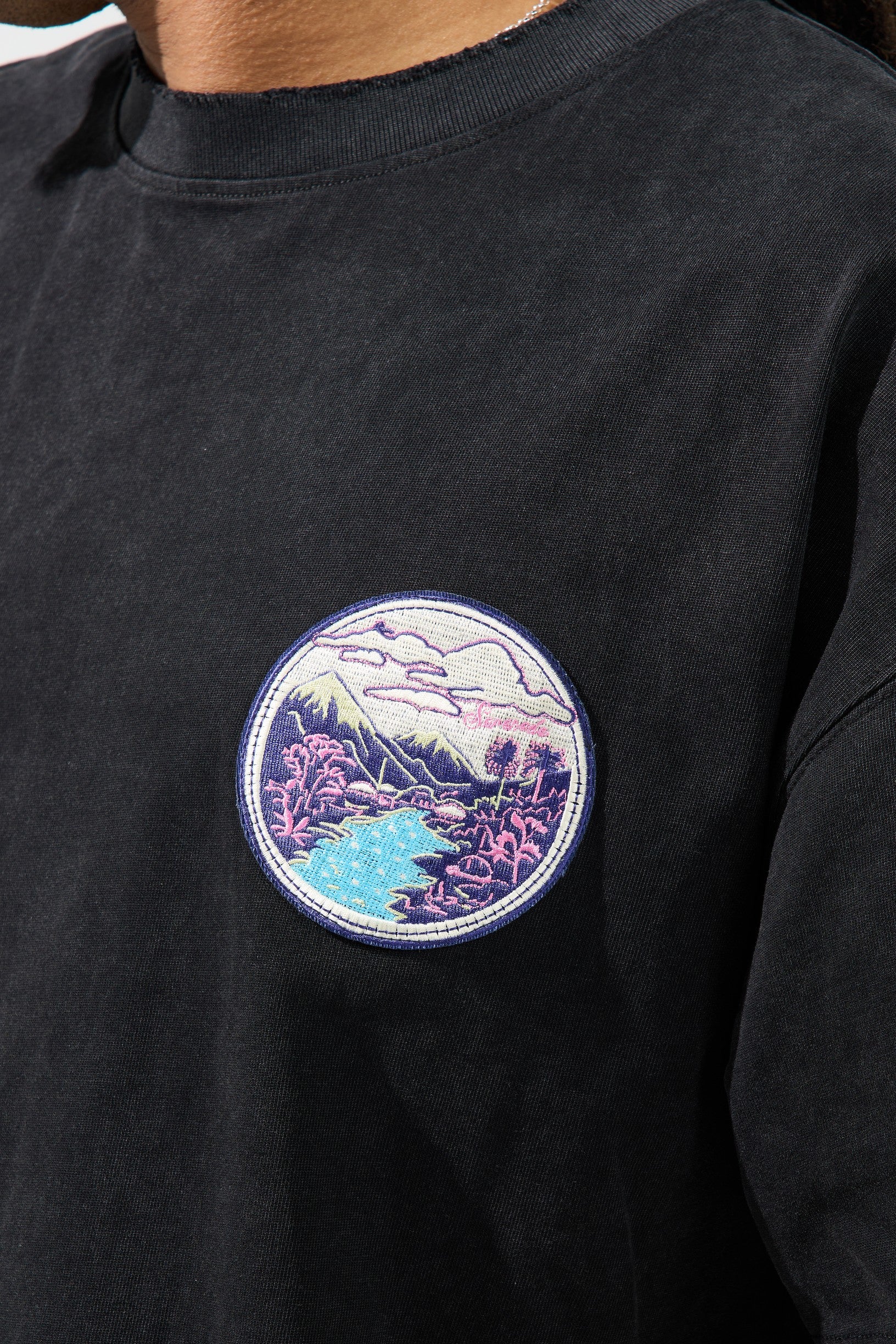 SOUVENIR II T-Shirt - Image 5