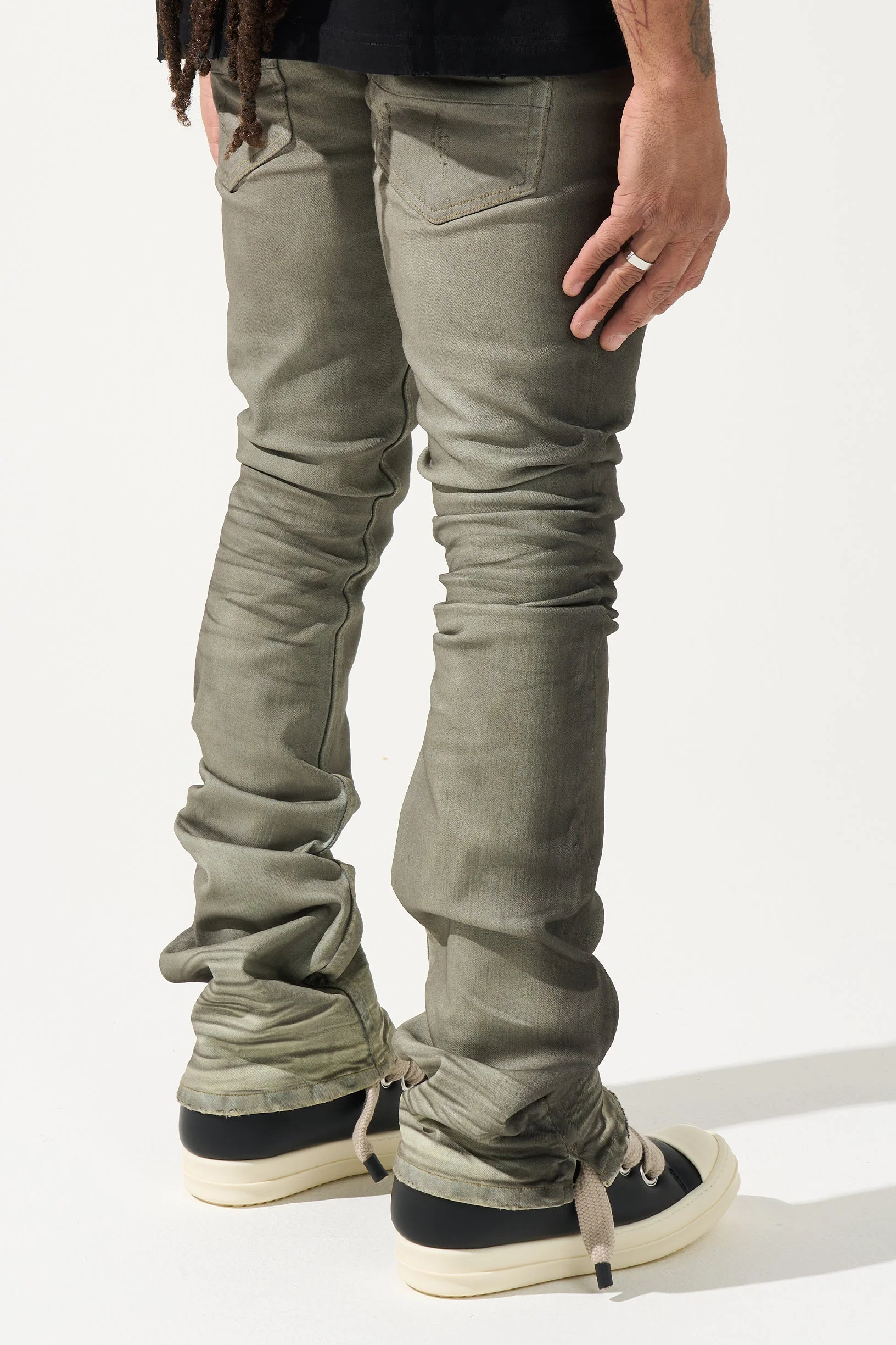 ZINC Stacked Jeans - Image 4